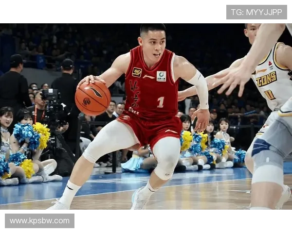 三将合力扭转局势，陈盈骏雷蒙引领蜕变